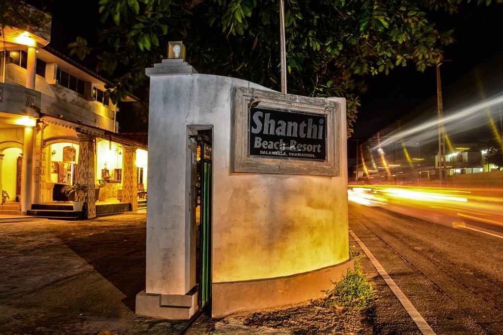 Shanthi Beach Resort Unawatuna Bagian luar foto